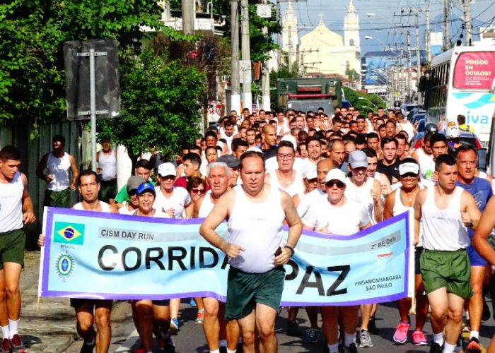 Evento acontece desde 2006 em diversas cidades do mundo e comemora o aniversÃ¡rio do Conselho Internacional de Esporte Militar