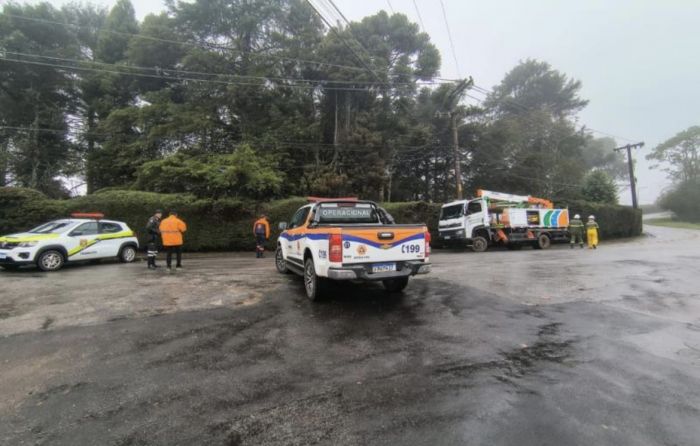 Defesa Civil de Campos do Jordão encerra gabinete de crise após atuação durante ciclone