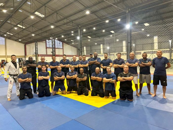 GCM de Pindamonhangaba aprimora preparo com instrução de defesa pessoal