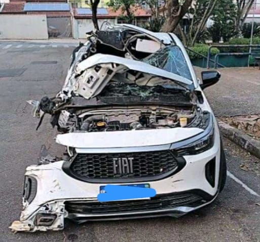 Perseguição na Dutra termina com prisão de trio por carro roubado e adulterado em São José dos Campos 