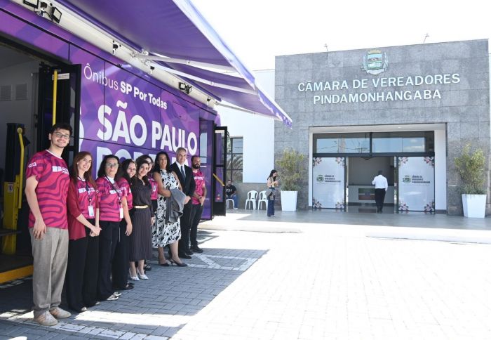 Ônibus SP Por Todas oferece atendimento gratuito para mulheres nesta sexta-feira (17) em Pindamonhangaba