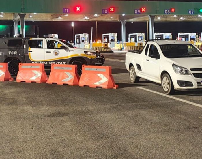 Policiamento Rodoviário prende homem com veículo furtado na Carvalho Pinto, em São José dos Campos