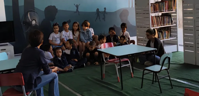 Projeto "Quintas de Histórias" retorna às bibliotecas e incentiva leitura em Pindamonhangaba