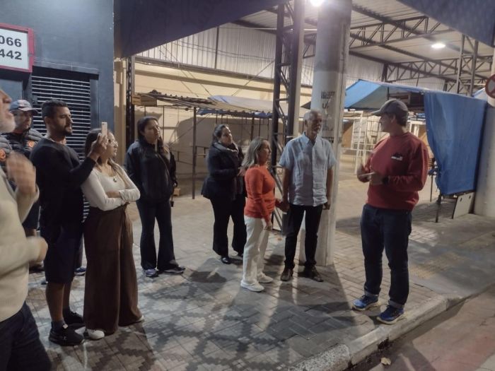 Walking tour gratuito leva moradores para conhecer a história de Pindamonhangaba