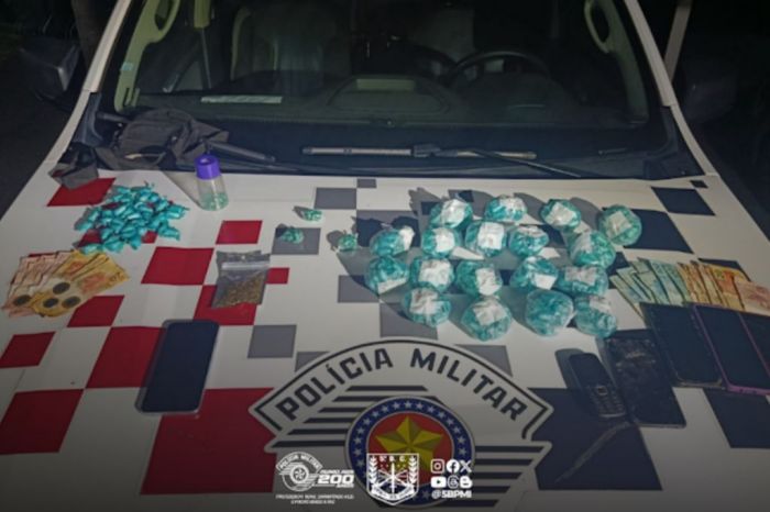 Operação contra o tráfico apreende drogas, dinheiro e celulares no Feital, em Pindamonhangaba