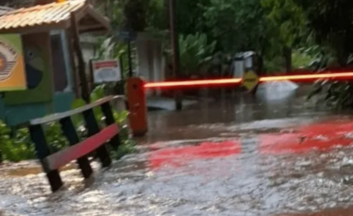Após fortes chuvas, São Sebastião abre Gabinete de Crise e disponibiliza abrigos na Costa Sul