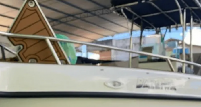 Lancha com três pessoas desaparece no mar em São Sebastião