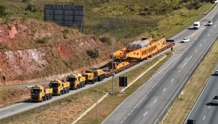 Serra das Araras terá interdição total na madrugada de domingo para transporte de carga excepcional