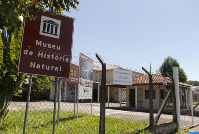 Palestra em Taubaté aborda catástrofes ambientais e extinções em massa