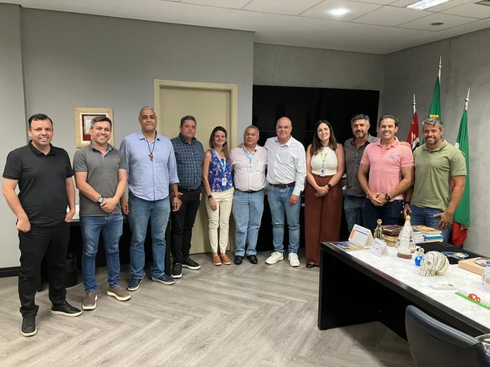 Prefeitura e Câmara cobram Sabesp por soluções para falta d'água em Pindamonhangaba