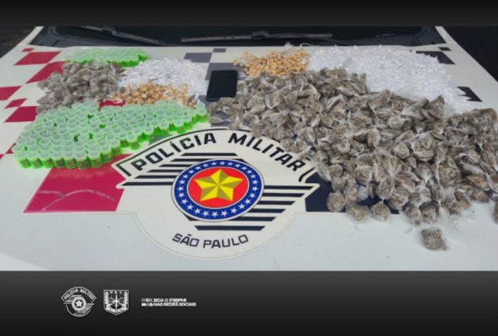 Adolescente é apreendido com mais de 2 mil porções de drogas em Pindamonhangaba
