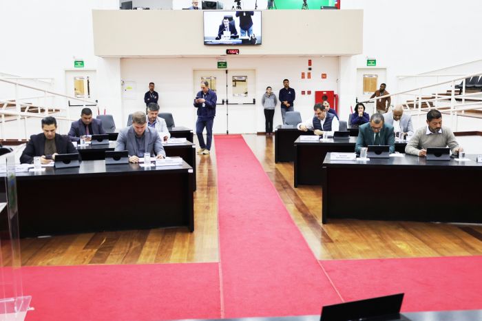 Câmara de Pindamonhangaba aprova Festival Cine Urutu, cria selo para empresas e amplia acesso a estágios