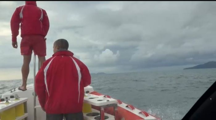 Corpo é encontrado no mar durante buscas por homem desaparecido em Ilhabela