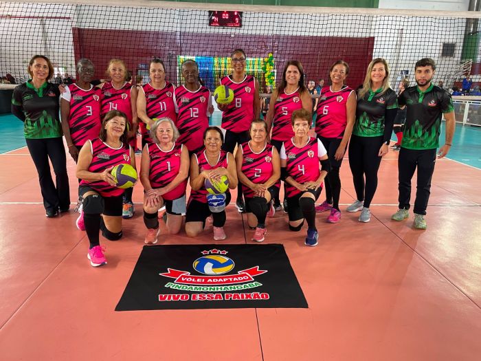 Equipes de Vôlei Adaptado de Pindamonhangaba conquistam vitórias na Superliga da Melhor Idade