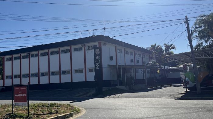 Adolescente morre e jovem fica ferida após ataque a tiros em Pindamonhangaba