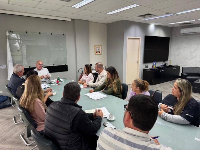 Prefeitura avalia criação de centro médico especializado em Moreira César