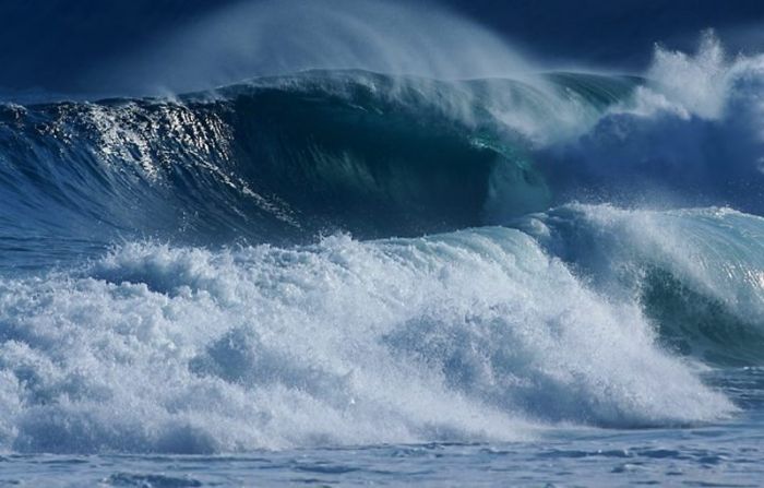 Marinha alerta para ondas de até 3 metros no Litoral Norte de SP