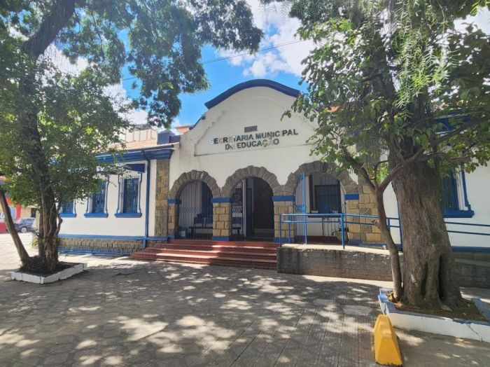 redação