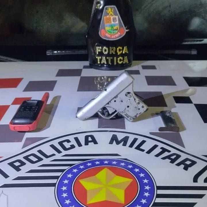 Polícia Militar apreende arma de fogo em abordagem no Jardim Tamandaré, Guaratinguetá