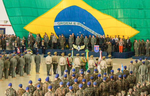 Aviação do Exército é celebrada em cerimônia no CAvEx em Taubaté