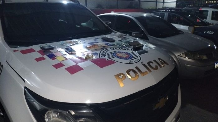 Cuidador é preso após furtar joias e dinheiro de casa onde trabalhava em São José dos Campos