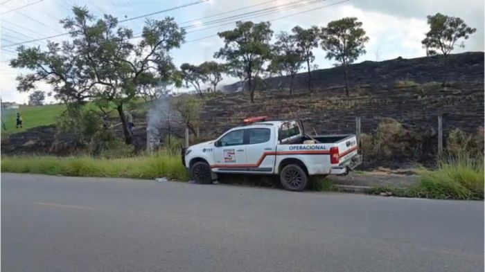 Defesa Civil de Taubaté controla duas grandes queimadas e evita riscos à população