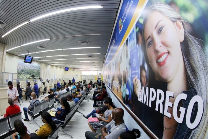 PAT de São José dos Campos oferece 434 vagas de emprego nesta segunda