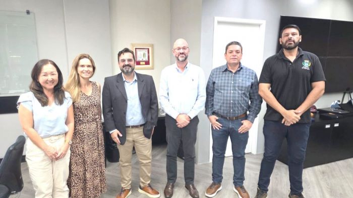 Pindamonhangaba discute com Ecovias projeto de prolongamento da Carvalho Pinto