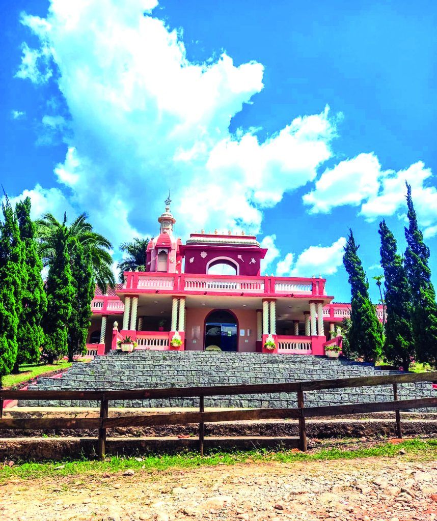 Pindamonhangaba entra em guia turístico estadual com destaque para a Fazenda Nova Gokula