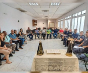 Prefeitura de Aparecida realiza reunião para planejar apoio à 117ª Festa de São Benedito
