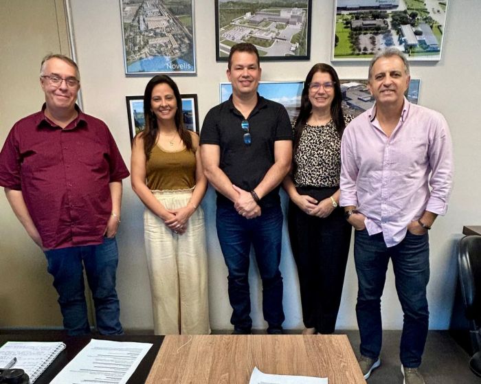 Prefeitura de Pindamonhangaba discute emprego, qualificação e novos investimentos com diretor de Desenvolvimento do Estado